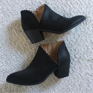 Journee Collection Tessa Bootie